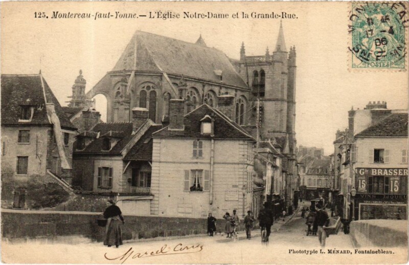 Carte postale ancienne Montereau L'Eglise Notre-Dame France
