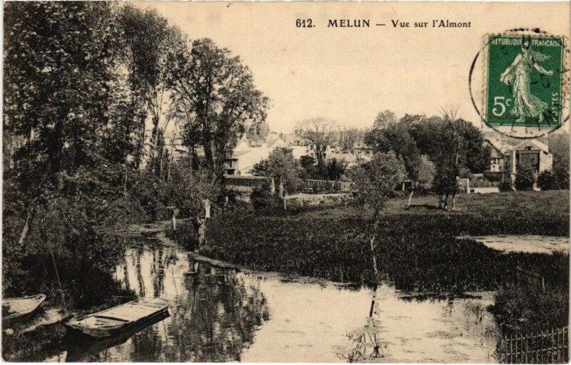 Carte postale ancienne Melun Vue sur l'Almont France à Melun