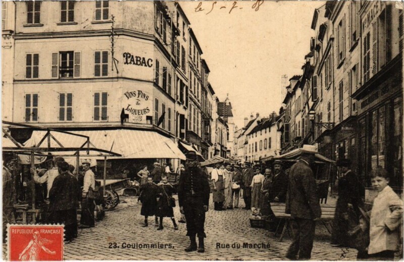 Carte postale ancienne Coulommiers Rue du Marche France à Coulommiers