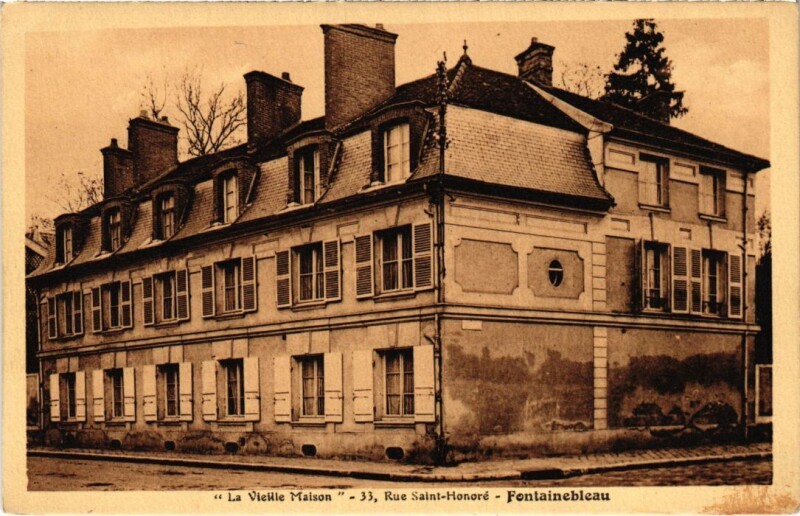 Carte postale ancienne Fontainebleau Rue Saint-Honore France à Fontainebleau
