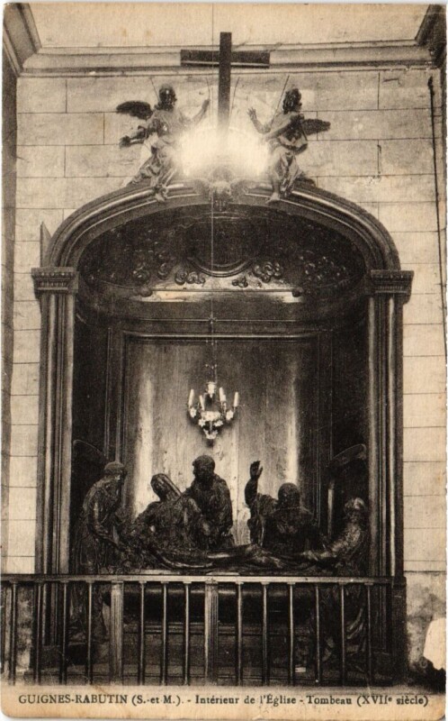 Carte postale ancienne Guignes Interieur de l'Eglise France à Guignes