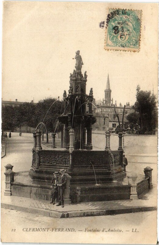 Carte postale ancienne Clermont-Ferrand Fontaine d'Amboise France à Clermont-Ferrand