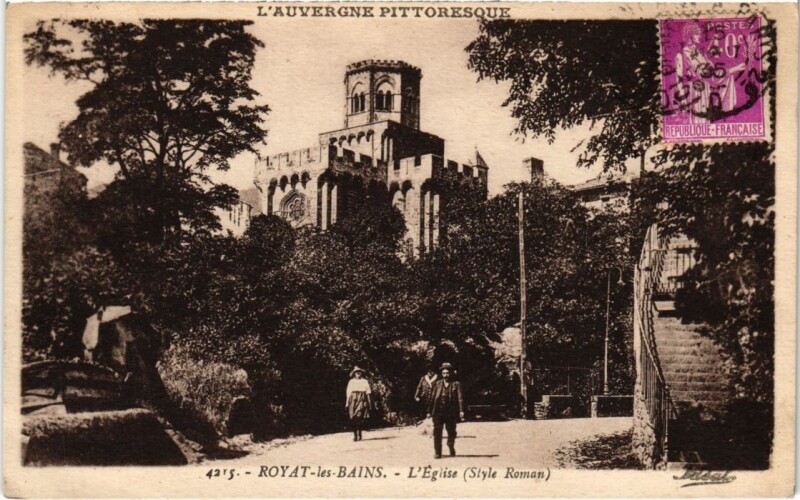 Carte postale ancienne Royat-les-Bains L'Eglise France à Royat