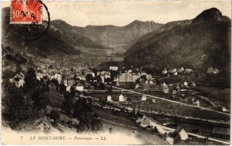 Carte postale ancienne Le Mont Dore Panorama France à Mont-Dore