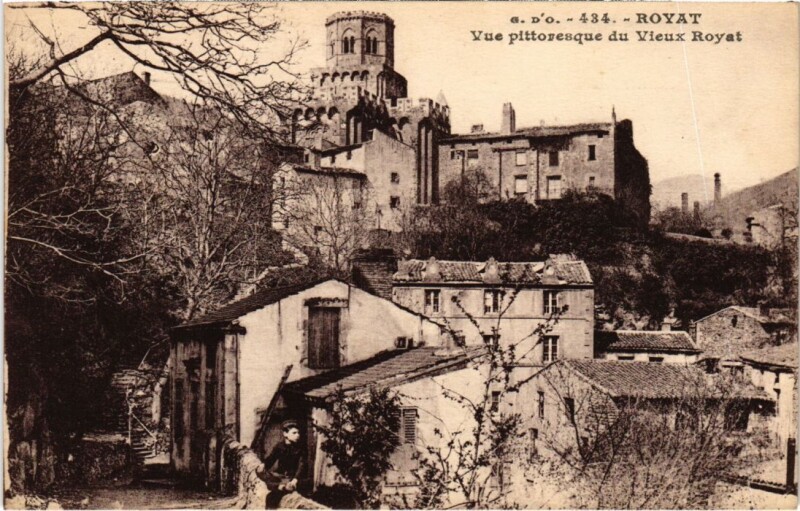 Carte postale ancienne Royat Vue pitt du Vieux Royat France à Royat