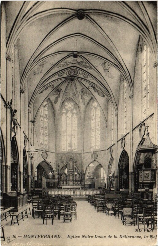 Carte postale ancienne Montferrand Eglise Notre-Dame France