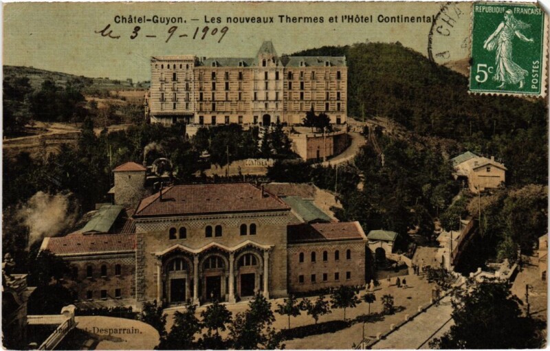 Carte postale ancienne Chatel-Guyon Les nouveux Thermes France