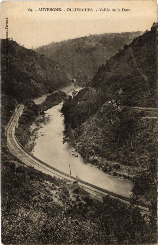 Carte postale ancienne Olliergues Vallee de la Dore France à Olliergues