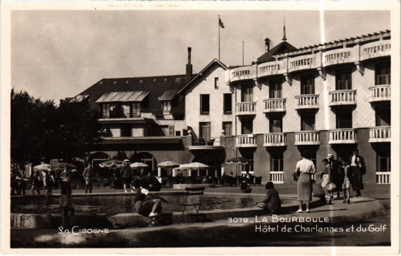 Carte postale ancienne La Bourboule Hotel de Charlannes et du Golf France à La Bourboule