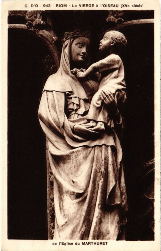 Carte postale ancienne Riom La Vierge de l'Eglise Marthuret France à Thuret