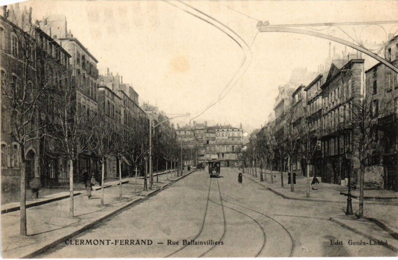 Carte postale ancienne Clermont-Ferrand Rue Ballainvilliers France à Clermont-Ferrand
