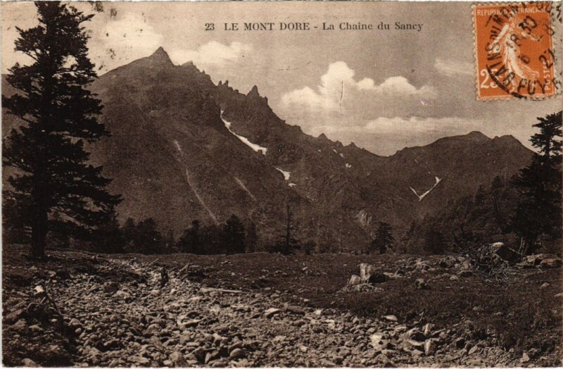 Carte postale ancienne Le Mont Dore La Chaine du Sancy France à Mont-Dore