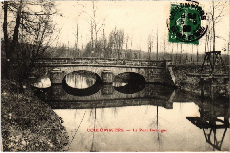 Carte postale ancienne Coulommiers Le Pont Boulogne France à Coulommiers