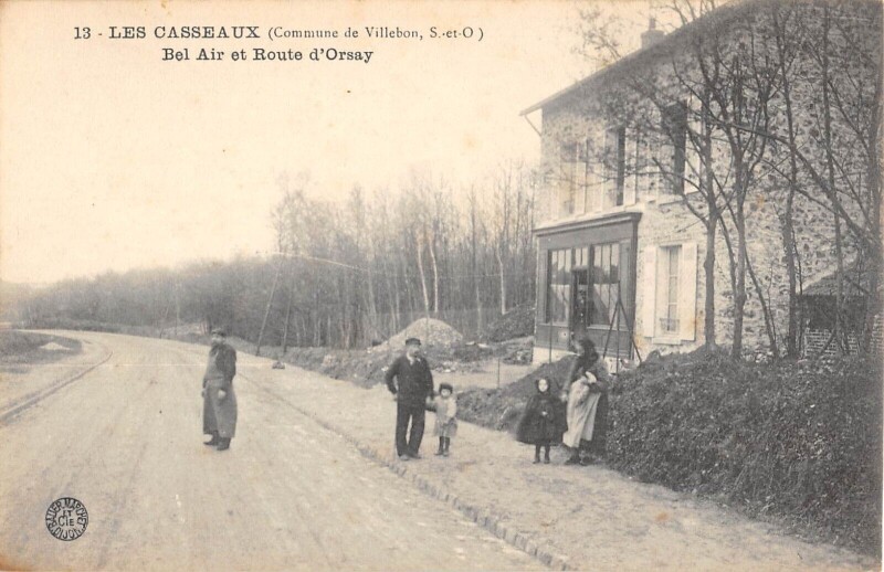 Carte postale ancienne Les Casseaux - Bel Air - Route D'Orsay - cliché rare à Orsay