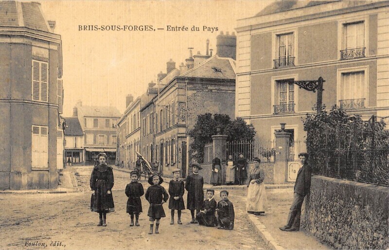 Carte postale ancienne Briis Sous Forges - Entree Du Pays - cpa toilée - cliché superbe à Briis-sous-Forges