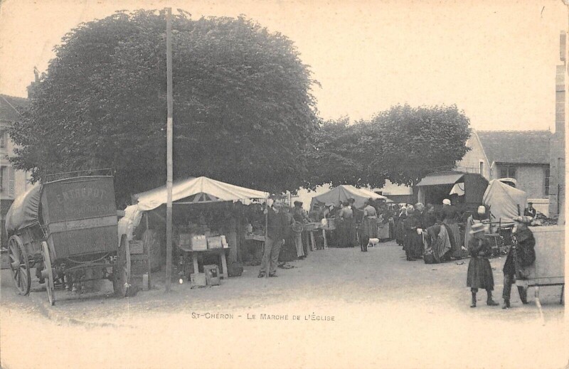 Carte postale ancienne Saint Cheron - Le Marche De L'Eglise