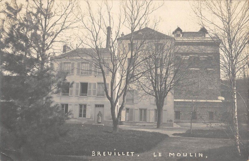 Carte postale ancienne Breuillet - Carte Photo - Le Moulin à Breuillet