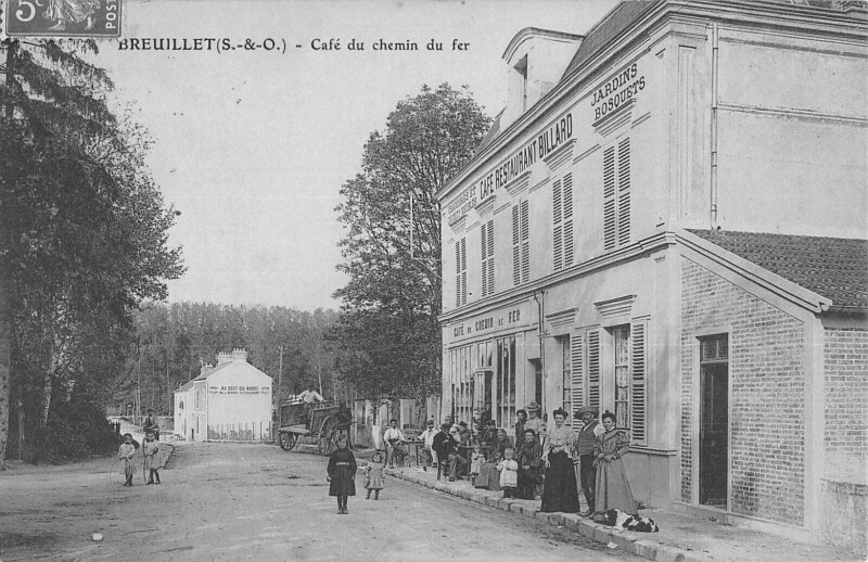 Carte postale ancienne Breuillet - Cafe Du Chemin De Fer - Cafe - Restaurant - Billard à Breuillet