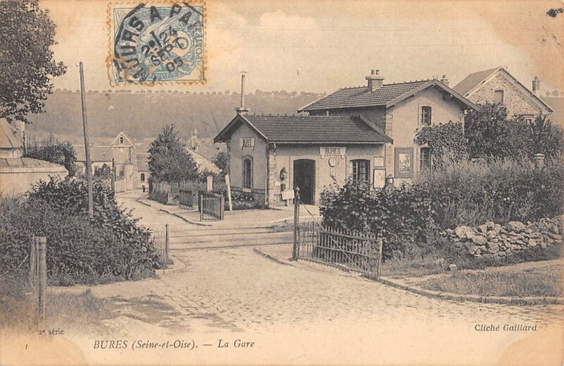 Carte postale ancienne Bures / La Gare / cliché rare