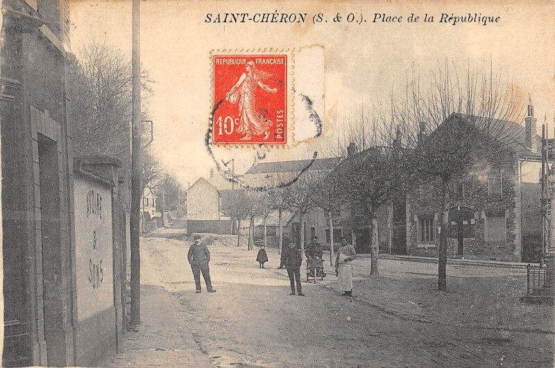 Carte postale ancienne Saint Cheron - Place De La Republique