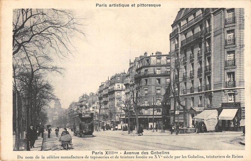 Carte postale ancienne Paris 13e Avenue Des Gobelins à Paris 13e