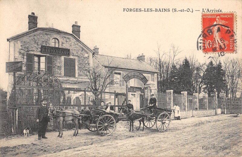 Carte postale ancienne Forges Les Bains - L'Arrivee - Restaurant - Cafe - E.berail à Forges-les-Bains