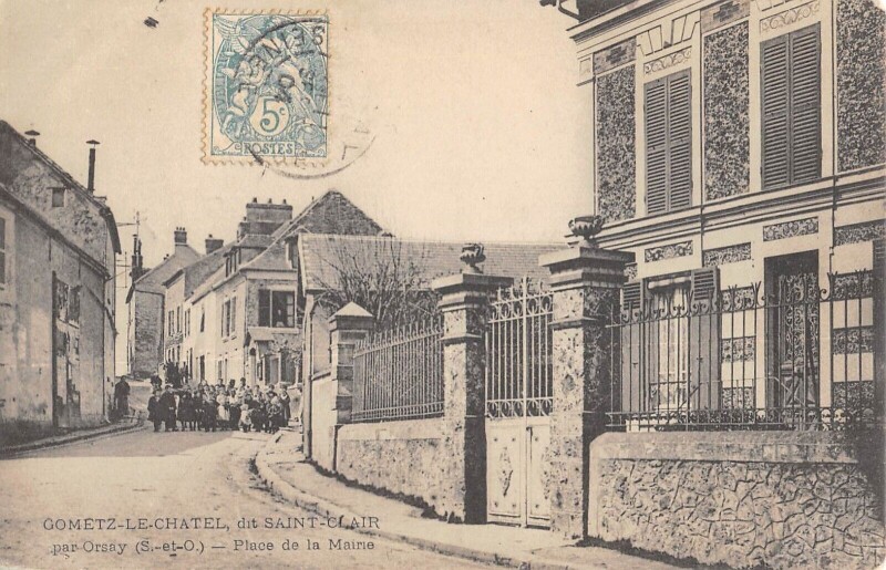 Carte postale ancienne Gometz Le Chatel - Dit Saint Clair - Par Orsay - Place De La Mairie à Orsay