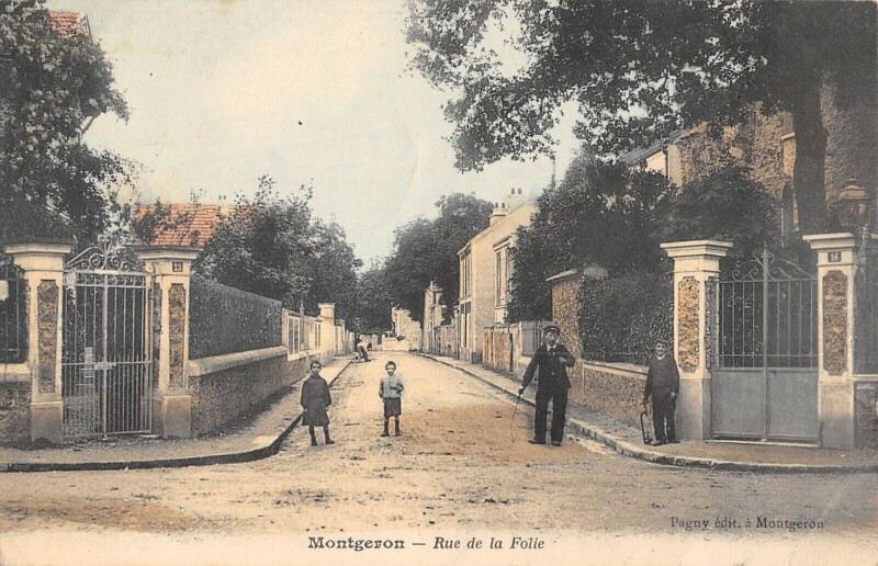 Carte postale ancienne Montgeron - Rue De La Folie à Montgeron