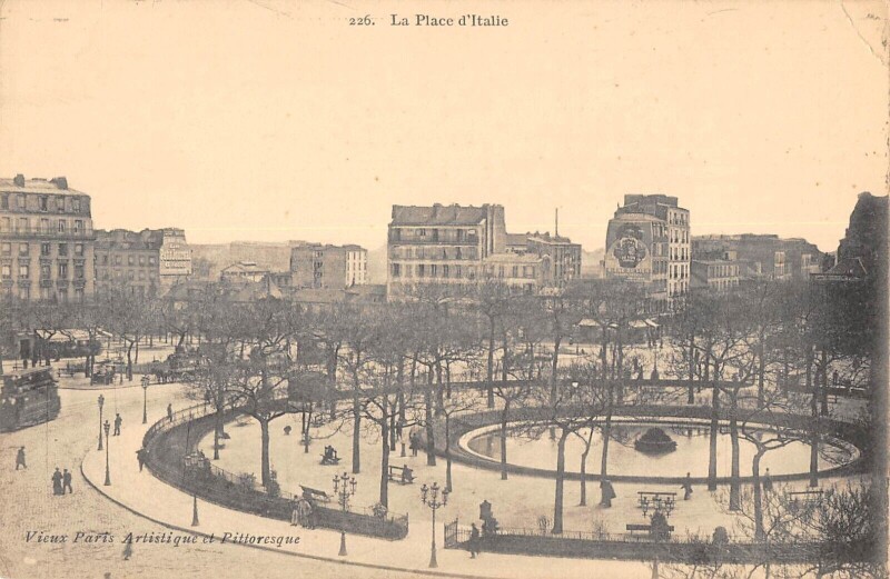 Carte postale ancienne Paris 13e La Place D'Italie à Paris 13e