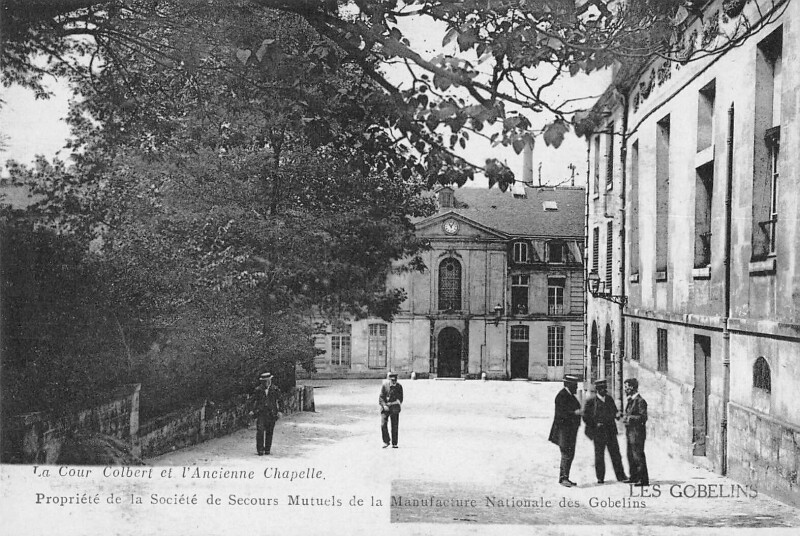 Carte postale ancienne Les Gobelins - La Cour Colbert et l'Ancienne Chapelle à Paris 13e