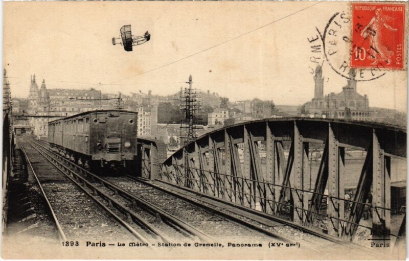 Carte postale ancienne Le Métro - Station de Grenelle, Panorama à Paris 15e