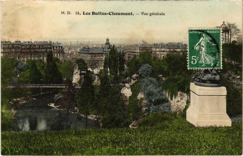 Carte postale ancienne Les Buttes-Chaumont - Vue générale à Paris 19e