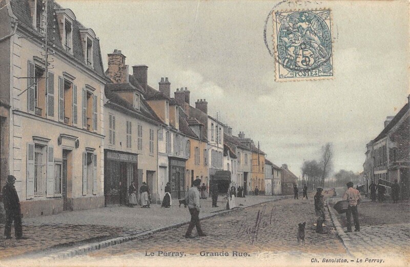 Carte postale ancienne Le Perray Grande Rue