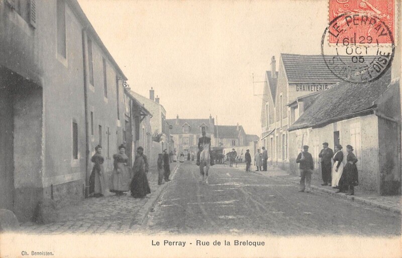 Carte postale ancienne Le Perray Rue De La Breloque