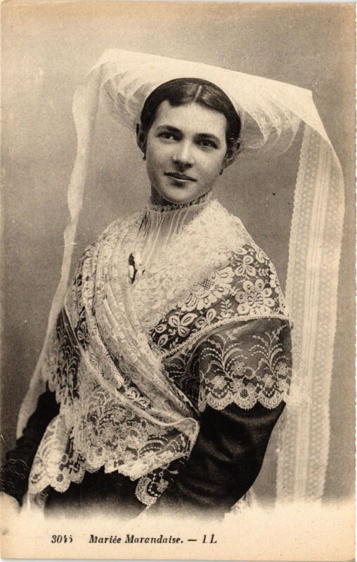 Carte postale ancienne Mariée Marandaise