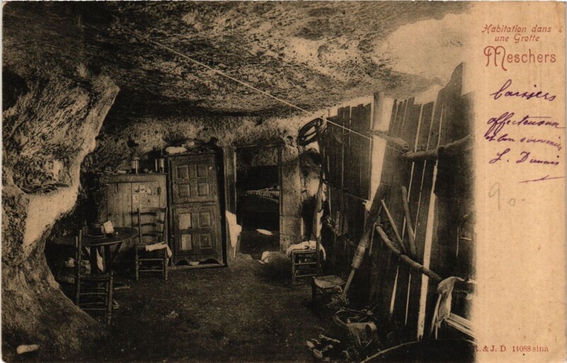 Carte postale ancienne Habitation dans une Grotte - Meschers