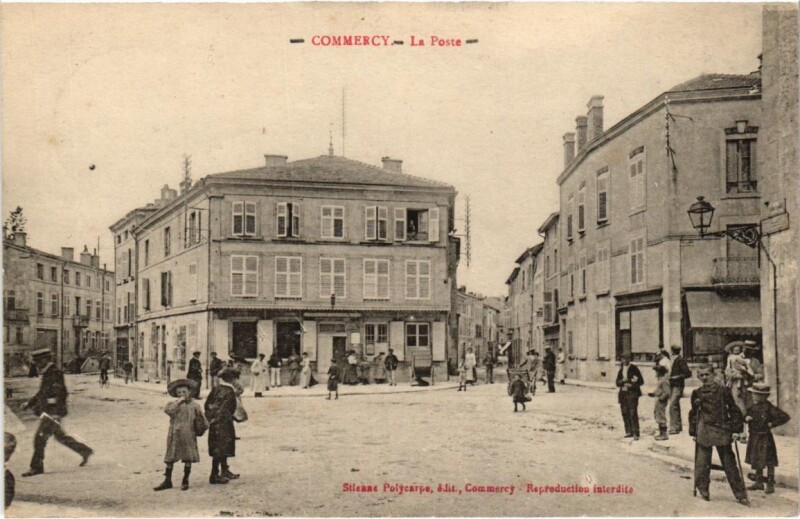 Carte postale ancienne Commercy (Dep.55) La Poste à Commercy