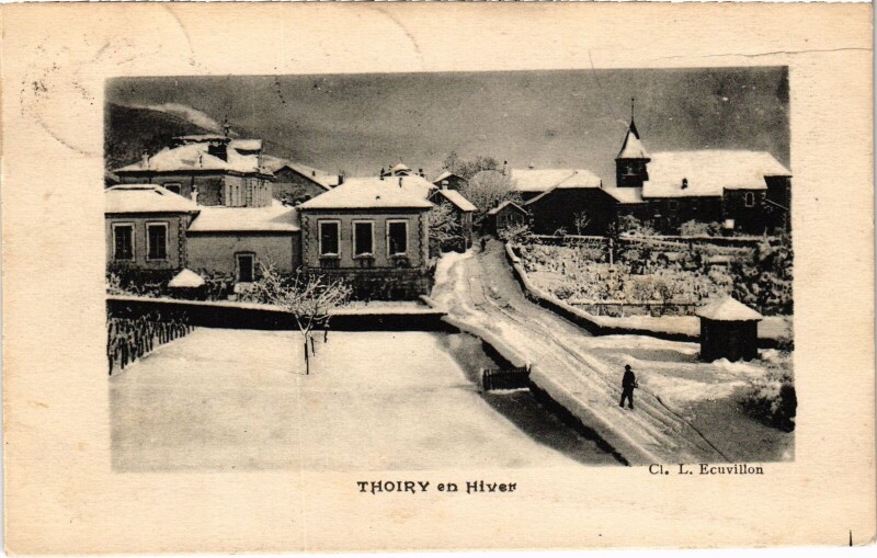 Carte postale ancienne Thoiry en Hiver à Thoiry