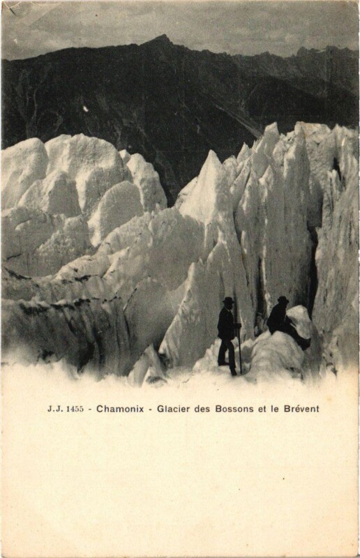 Carte postale ancienne Chamonix - Glacier des Bossons et le Brevent