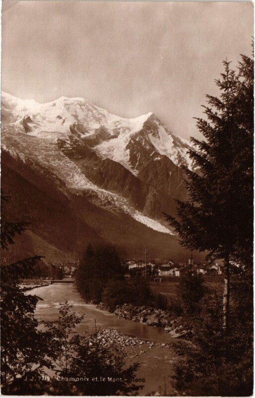 Carte postale ancienne Chamonix et le Mont-Blanc