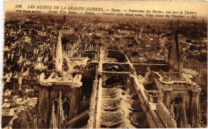 Carte postale ancienne Militaire - Reims - Panorama des Ruines vue vers le Théatre à Reims