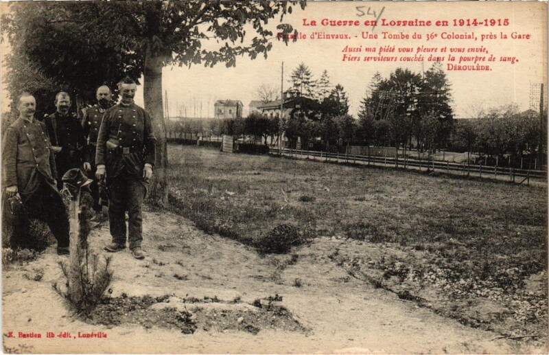 Carte postale ancienne Militaire Einvaux - Une Tombe du 36e Colonial, prés la Gare à Einvaux