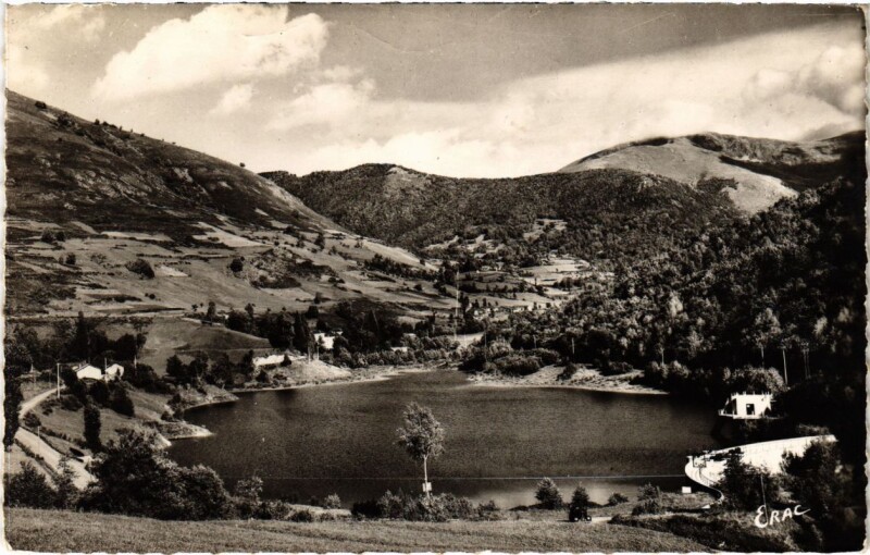Carte postale ancienne Ax les Thermes- Le Lac de Goulours et Vallee de la Lauze France à Ax-les-Thermes