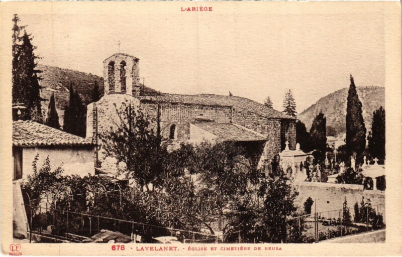 Carte postale ancienne Lavelanet- Eglise et Cimetiere de Beusa France à Lavelanet