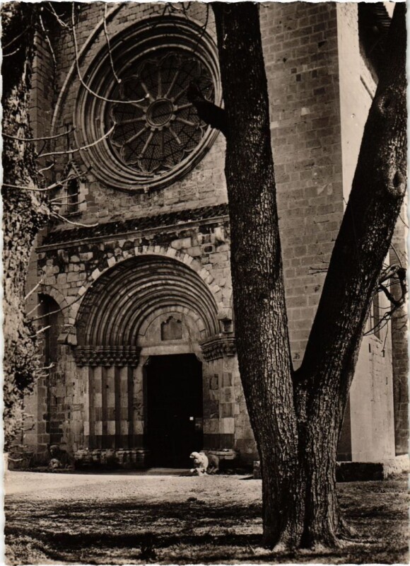 Carte postale ancienne Digne Notre-Dame du Bourg