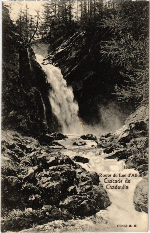 Carte postale ancienne Route de Lac d'Allos Cascade du Chadoulin à Allos