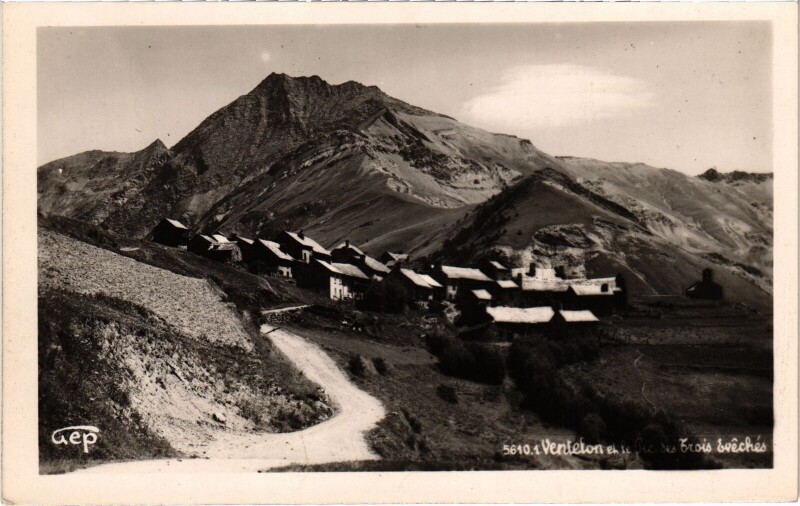 Carte postale ancienne Ventelon et le Pic des Grois