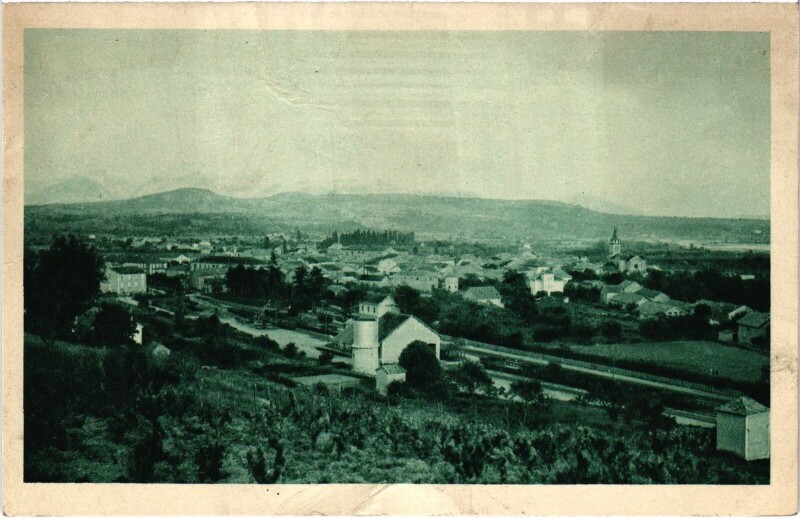 Carte postale ancienne Laragne - Vue générale