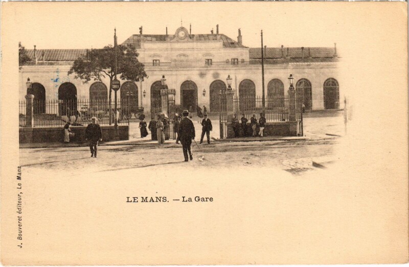 Carte postale ancienne Le Mans - La Gare au Mans