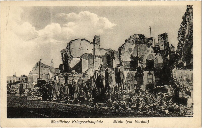 Carte postale ancienne Etain - Town Scene - Ruines à Étain